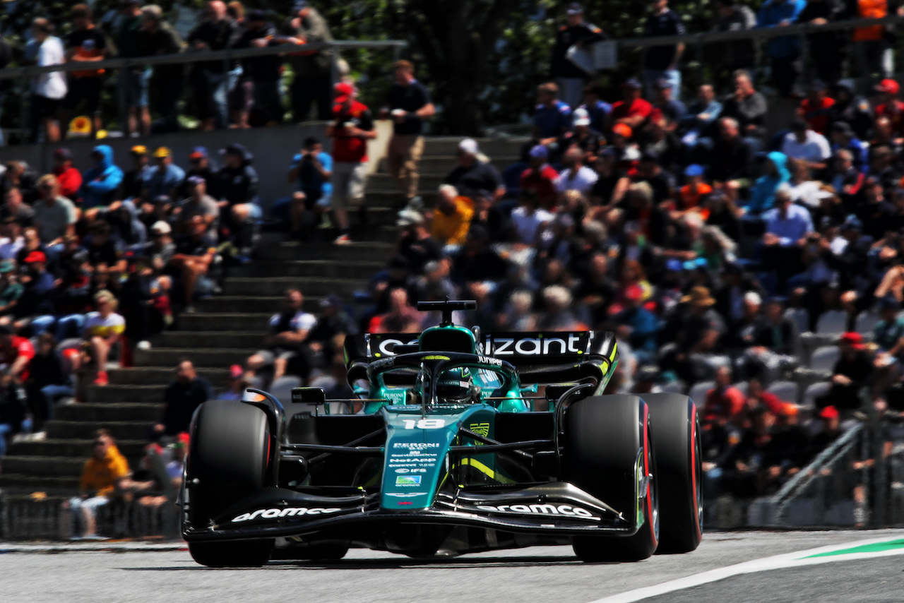 GP AUSTRIA, Lance Stroll (CDN) Aston Martin F1 Team AMR22.
08.07.2022. Formula 1 World Championship, Rd 11, Austrian Grand Prix, Spielberg, Austria, Qualifiche Day.
 - www.xpbimages.com, EMail: requests@xpbimages.com © Copyright: Coates / XPB Images