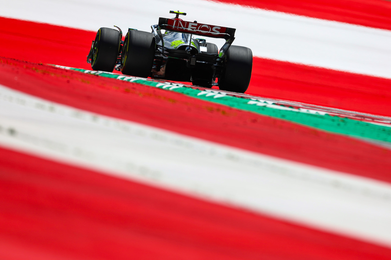 GP AUSTRIA, Lewis Hamilton (GBR), Mercedes AMG F1  
08.07.2022. Formula 1 World Championship, Rd 11, Austrian Grand Prix, Spielberg, Austria, Qualifiche Day.
- www.xpbimages.com, EMail: requests@xpbimages.com ¬© Copyright: Charniaux / XPB Images