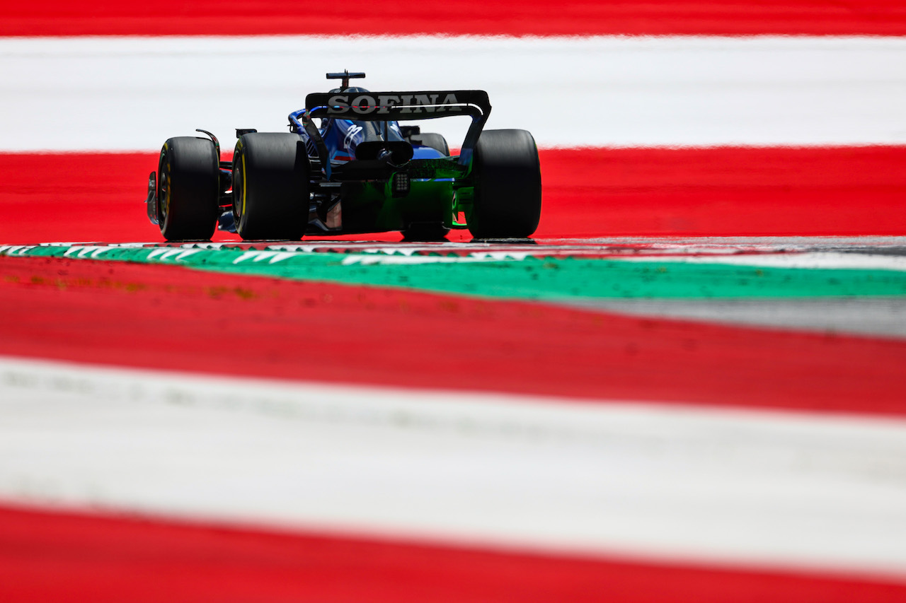 GP AUSTRIA, Alex Albon (THA), Williams F1 Team 
08.07.2022. Formula 1 World Championship, Rd 11, Austrian Grand Prix, Spielberg, Austria, Qualifiche Day.
- www.xpbimages.com, EMail: requests@xpbimages.com ¬© Copyright: Charniaux / XPB Images