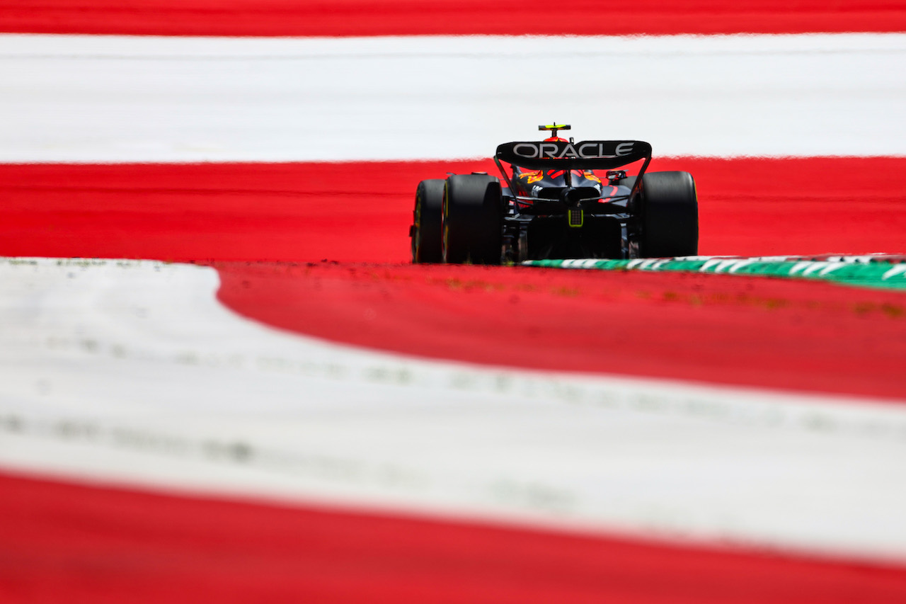 GP AUSTRIA, Sergio Perez (MEX), Red Bull Racing 
08.07.2022. Formula 1 World Championship, Rd 11, Austrian Grand Prix, Spielberg, Austria, Qualifiche Day.
- www.xpbimages.com, EMail: requests@xpbimages.com ¬© Copyright: Charniaux / XPB Images