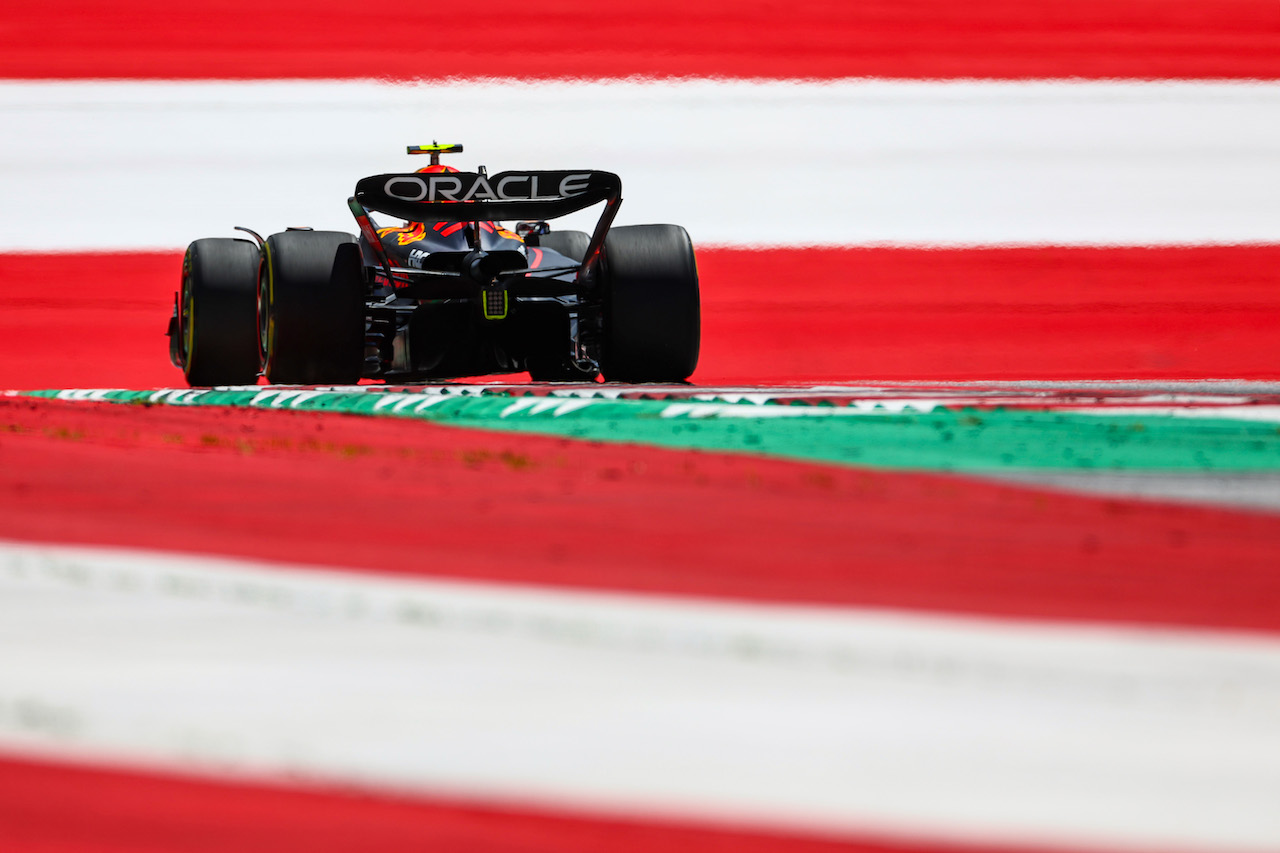 GP AUSTRIA, Sergio Perez (MEX), Red Bull Racing 
08.07.2022. Formula 1 World Championship, Rd 11, Austrian Grand Prix, Spielberg, Austria, Qualifiche Day.
- www.xpbimages.com, EMail: requests@xpbimages.com © Copyright: Charniaux / XPB Images