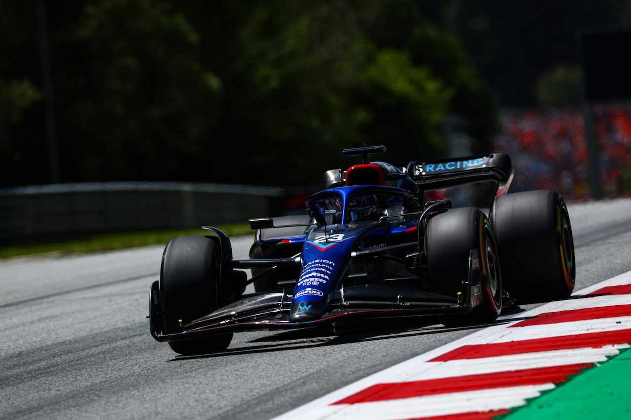 GP AUSTRIA, Alex Albon (THA), Williams F1 Team 
08.07.2022. Formula 1 World Championship, Rd 11, Austrian Grand Prix, Spielberg, Austria, Qualifiche Day.
- www.xpbimages.com, EMail: requests@xpbimages.com ¬© Copyright: Charniaux / XPB Images