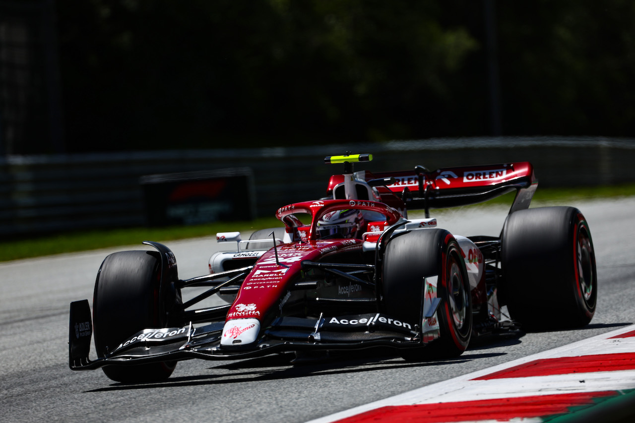 GP AUSTRIA, Guanyu Zhou (CHI), Alfa Romeo Racing 
08.07.2022. Formula 1 World Championship, Rd 11, Austrian Grand Prix, Spielberg, Austria, Qualifiche Day.
- www.xpbimages.com, EMail: requests@xpbimages.com ¬© Copyright: Charniaux / XPB Images
