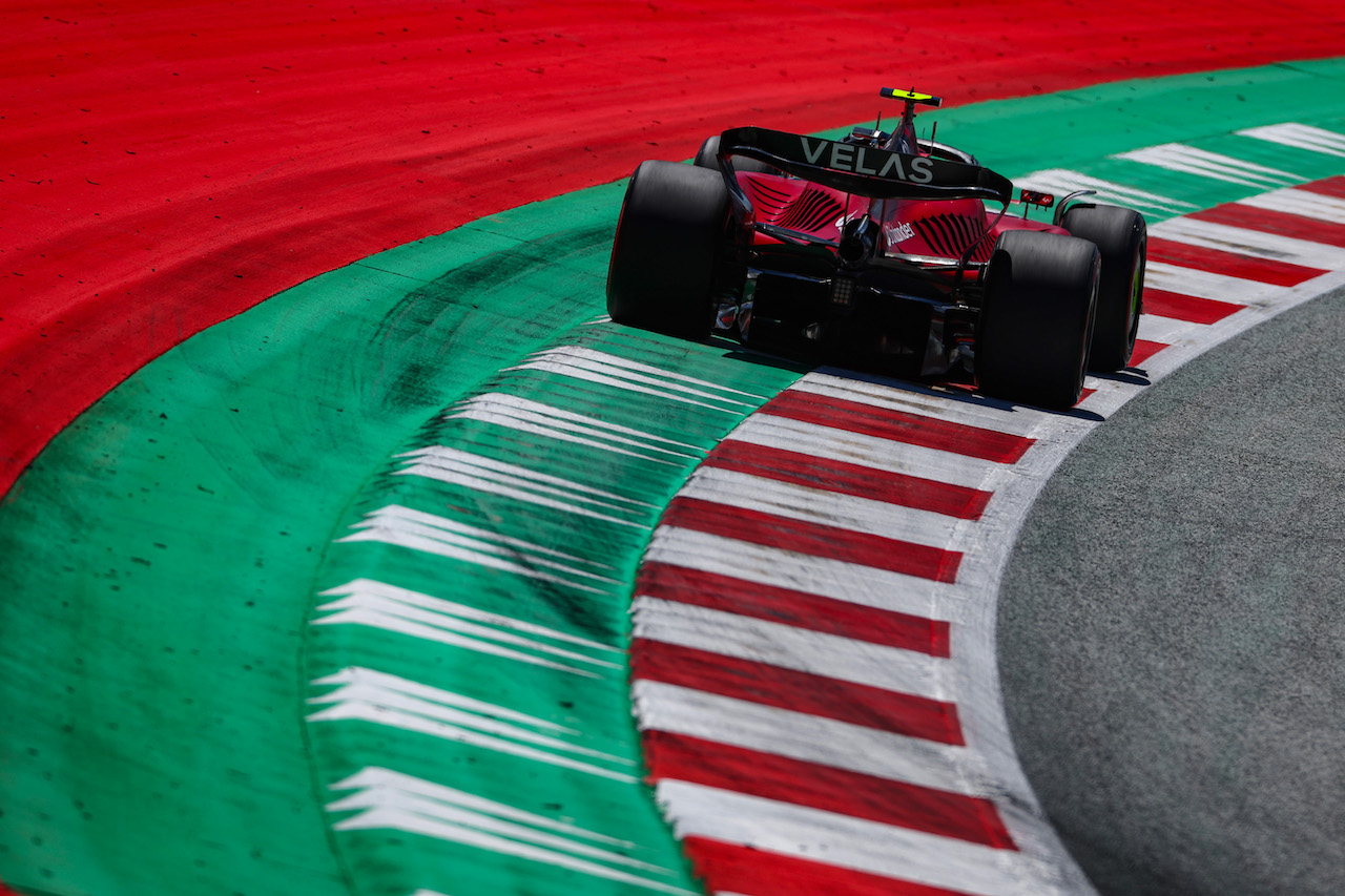 GP AUSTRIA, Carlos Sainz Jr (ESP), Ferrari 
08.07.2022. Formula 1 World Championship, Rd 11, Austrian Grand Prix, Spielberg, Austria, Qualifiche Day.
- www.xpbimages.com, EMail: requests@xpbimages.com ¬© Copyright: Charniaux / XPB Images
