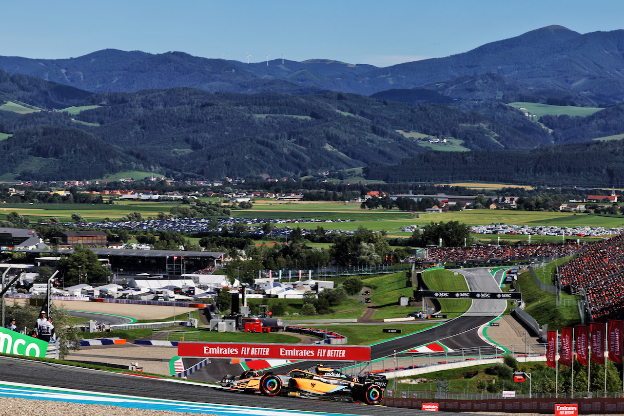 GP AUSTRIA, Lando Norris (GBR) McLaren MCL36.
08.07.2022. Formula 1 World Championship, Rd 11, Austrian Grand Prix, Spielberg, Austria, Qualifiche Day.
- www.xpbimages.com, EMail: requests@xpbimages.com © Copyright: Bearne / XPB Images