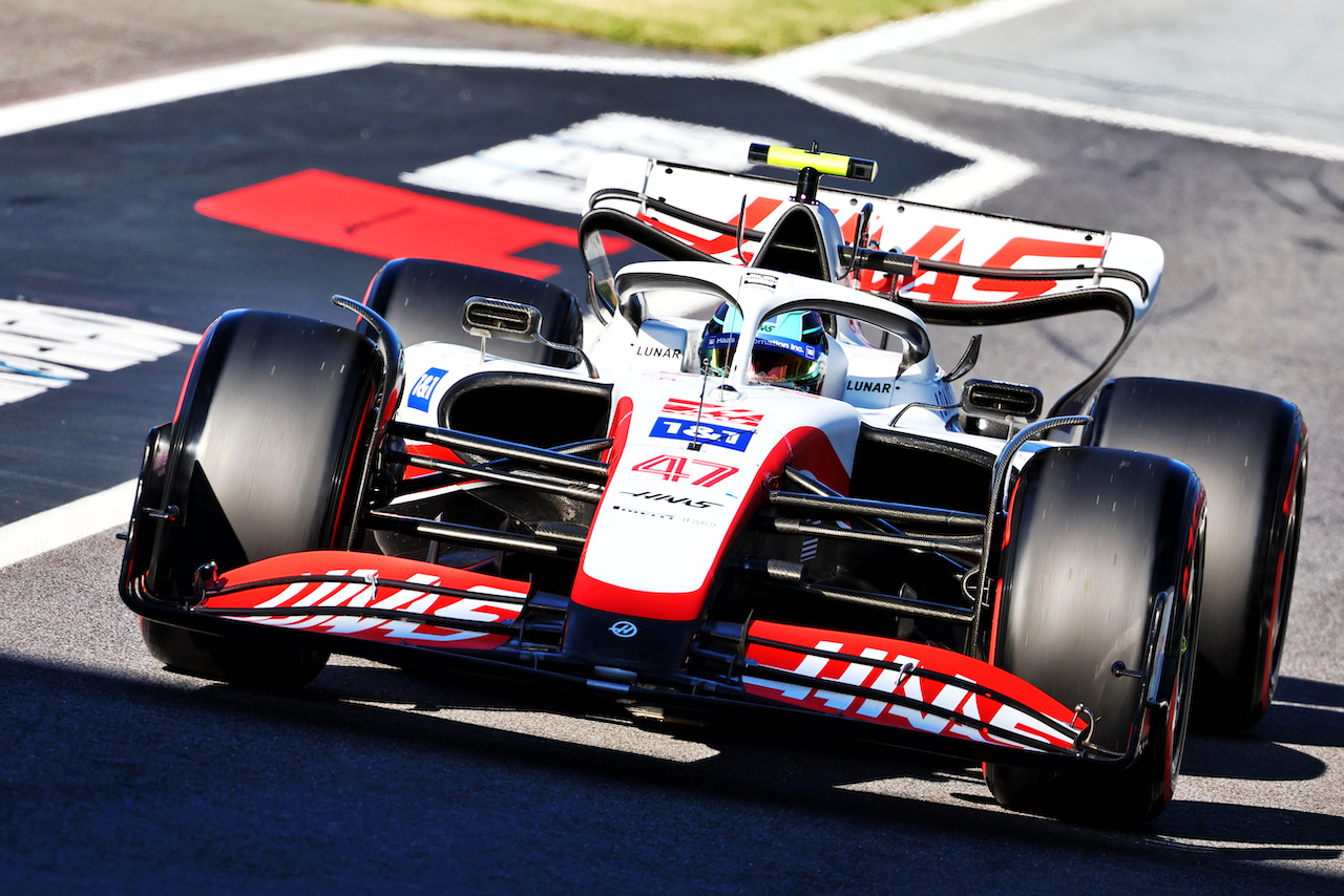 GP AUSTRIA, Mick Schumacher (GER) Haas VF-22.
08.07.2022. Formula 1 World Championship, Rd 11, Austrian Grand Prix, Spielberg, Austria, Qualifiche Day.
- www.xpbimages.com, EMail: requests@xpbimages.com © Copyright: Batchelor / XPB Images