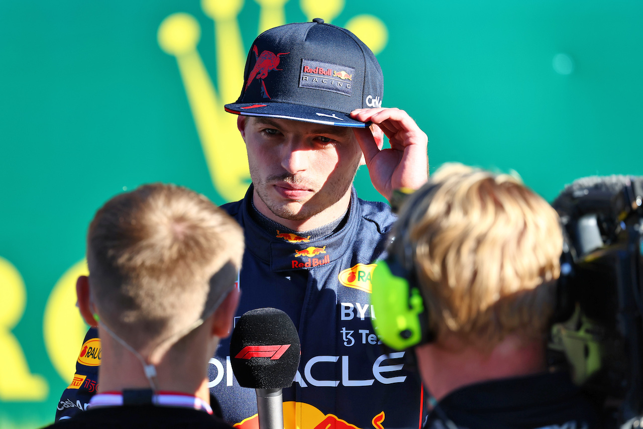 GP AUSTRIA, Max Verstappen (NLD) Red Bull Racing in qualifying parc ferme.
08.07.2022. Formula 1 World Championship, Rd 11, Austrian Grand Prix, Spielberg, Austria, Qualifiche Day.
- www.xpbimages.com, EMail: requests@xpbimages.com © Copyright: Batchelor / XPB Images