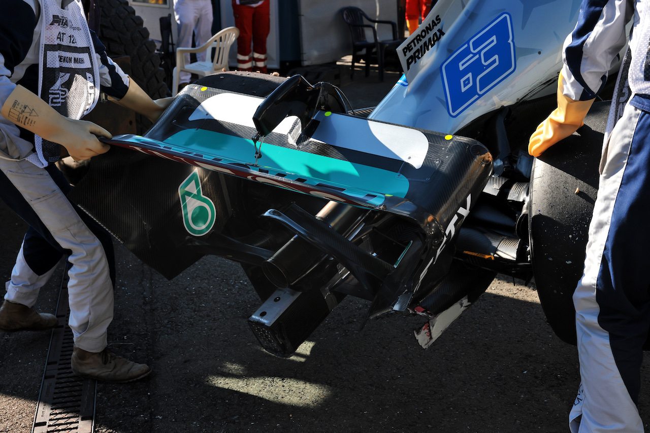 GP AUSTRIA, The damaged Mercedes AMG F1 W13 of George Russell (GBR) Mercedes AMG F1, who crashed out of qualifying.
08.07.2022. Formula 1 World Championship, Rd 11, Austrian Grand Prix, Spielberg, Austria, Qualifiche Day.
- www.xpbimages.com, EMail: requests@xpbimages.com © Copyright: Bearne / XPB Images