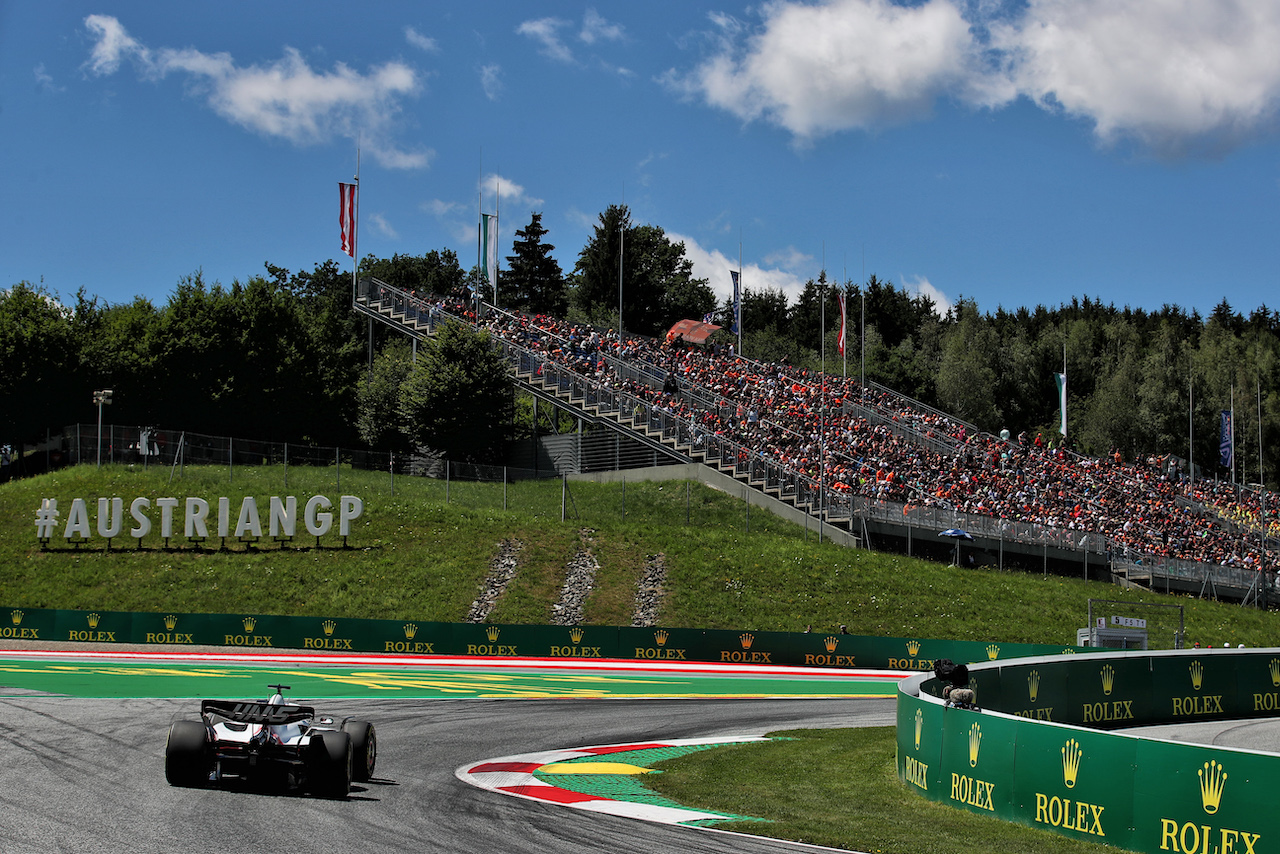 GP AUSTRIA, Kevin Magnussen (DEN) Haas VF-22.
08.07.2022. Formula 1 World Championship, Rd 11, Austrian Grand Prix, Spielberg, Austria, Qualifiche Day.
 - www.xpbimages.com, EMail: requests@xpbimages.com © Copyright: Coates / XPB Images