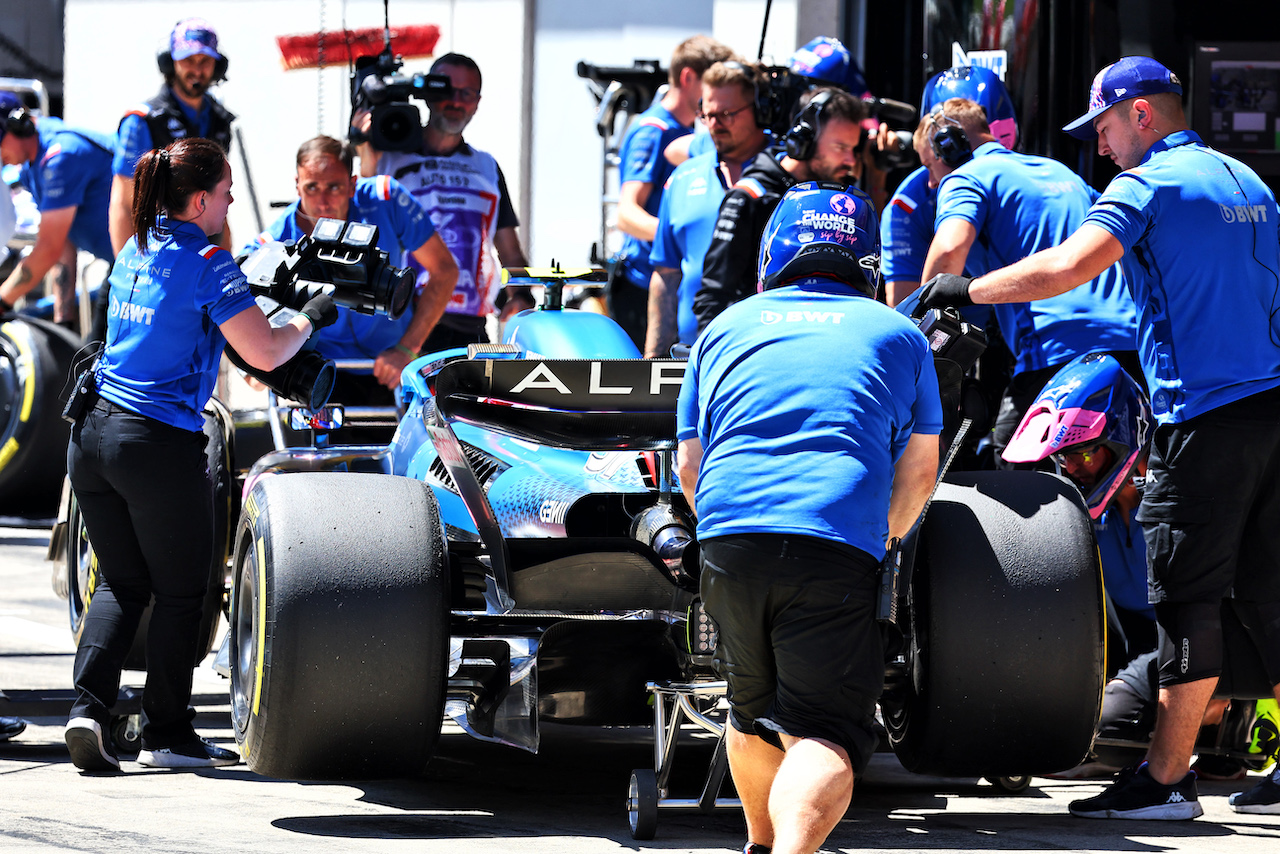 GP AUSTRIA, Esteban Ocon (FRA) Alpine F1 Team A522.
08.07.2022. Formula 1 World Championship, Rd 11, Austrian Grand Prix, Spielberg, Austria, Qualifiche Day.
- www.xpbimages.com, EMail: requests@xpbimages.com © Copyright: Batchelor / XPB Images