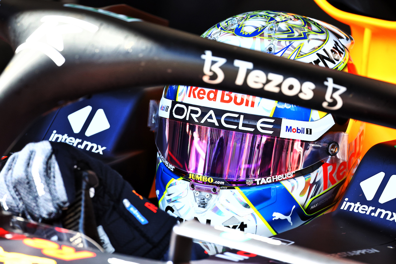 GP AUSTRIA, Max Verstappen (NLD) Red Bull Racing RB18.
08.07.2022. Formula 1 World Championship, Rd 11, Austrian Grand Prix, Spielberg, Austria, Qualifiche Day.
- www.xpbimages.com, EMail: requests@xpbimages.com © Copyright: Batchelor / XPB Images