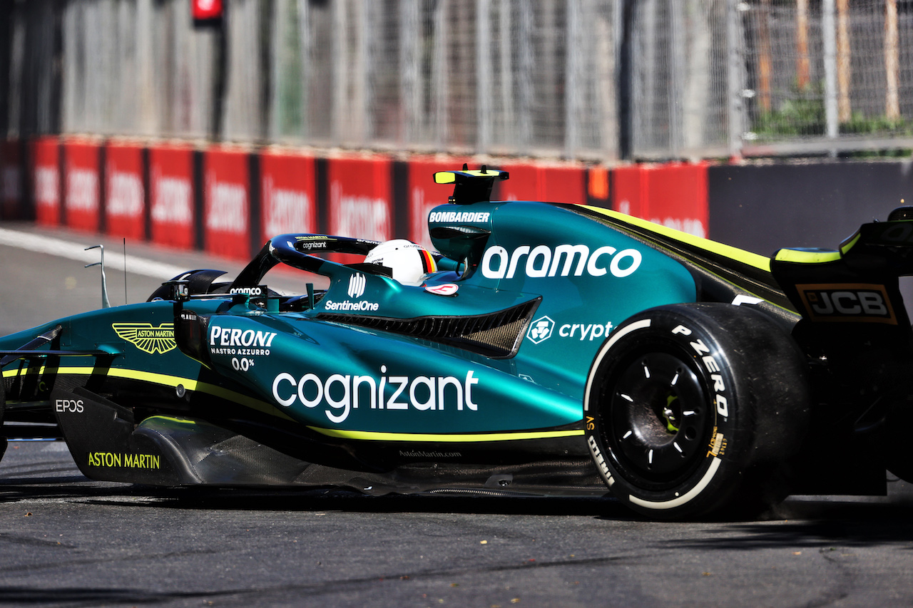 GP AZERBAIJAN, Sebastian Vettel (GER) Aston Martin F1 Team AMR22 recovers from running wide.
12.06.2022. Formula 1 World Championship, Rd 8, Azerbaijan Grand Prix, Baku Street Circuit, Azerbaijan, Gara Day.
- www.xpbimages.com, EMail: requests@xpbimages.com © Copyright: Charniaux / XPB Images