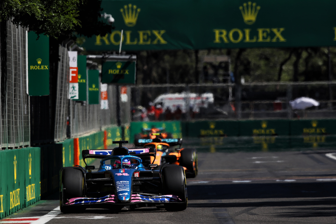 GP AZERBAIJAN, Fernando Alonso (ESP) Alpine F1 Team A522.
12.06.2022. Formula 1 World Championship, Rd 8, Azerbaijan Grand Prix, Baku Street Circuit, Azerbaijan, Gara Day.
 - www.xpbimages.com, EMail: requests@xpbimages.com © Copyright: Coates / XPB Images