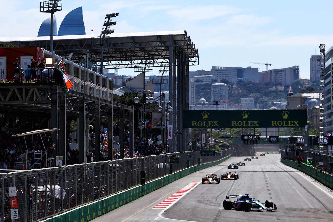 GP AZERBAIJAN, Fernando Alonso (ESP) Alpine F1 Team A522.
12.06.2022. Formula 1 World Championship, Rd 8, Azerbaijan Grand Prix, Baku Street Circuit, Azerbaijan, Gara Day.
- www.xpbimages.com, EMail: requests@xpbimages.com © Copyright: Batchelor / XPB Images