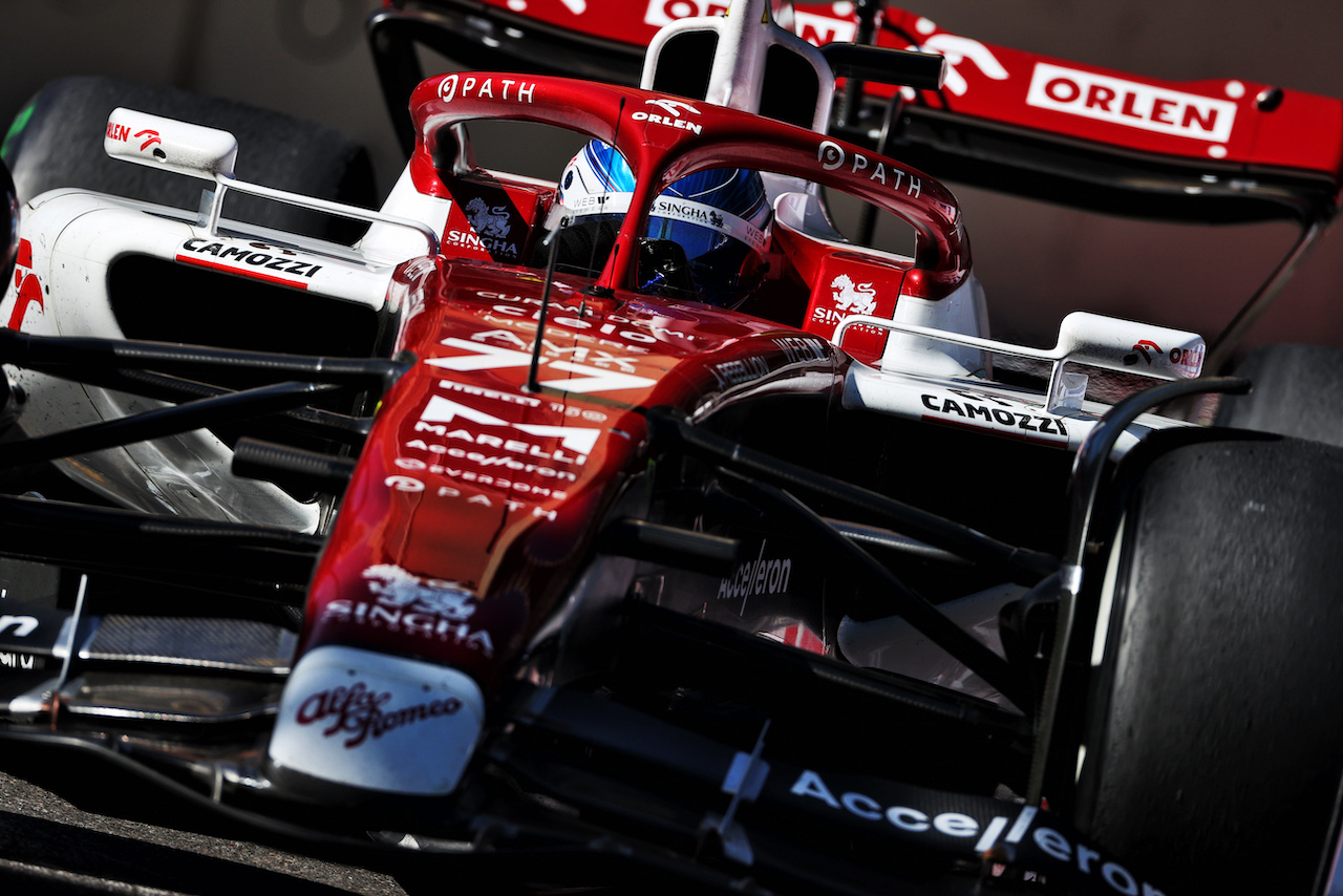 GP AZERBAIJAN, Valtteri Bottas (FIN) Alfa Romeo F1 Team C42.
12.06.2022. Formula 1 World Championship, Rd 8, Azerbaijan Grand Prix, Baku Street Circuit, Azerbaijan, Gara Day.
 - www.xpbimages.com, EMail: requests@xpbimages.com © Copyright: Coates / XPB Images