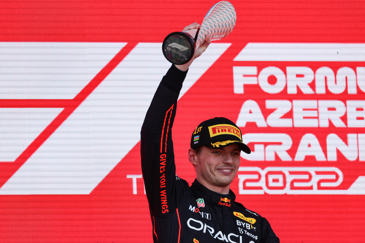 GP AZERBAIJAN, Max Verstappen (NLD), Red Bull Racing 
12.06.2022. Formula 1 World Championship, Rd 8, Azerbaijan Grand Prix, Baku Street Circuit, Azerbaijan, Gara Day. Podium
- www.xpbimages.com, EMail: requests@xpbimages.com ¬© Copyright: Charniaux / XPB Images