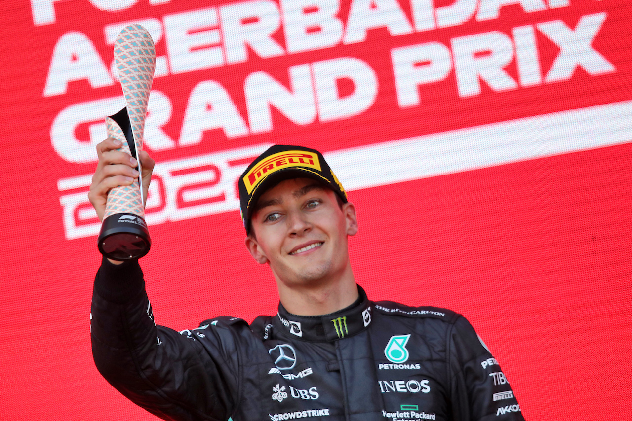 GP AZERBAIJAN, George Russell (GBR) Mercedes AMG F1 celebrates his third position on the podium.
12.06.2022. Formula 1 World Championship, Rd 8, Azerbaijan Grand Prix, Baku Street Circuit, Azerbaijan, Gara Day.
 - www.xpbimages.com, EMail: requests@xpbimages.com © Copyright: Coates / XPB Images