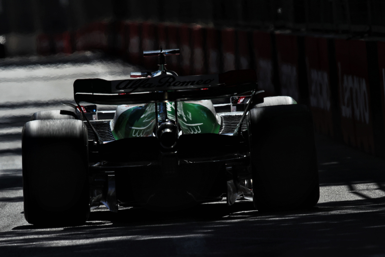 GP AZERBAIJAN, Valtteri Bottas (FIN) Alfa Romeo F1 Team C42.
12.06.2022. Formula 1 World Championship, Rd 8, Azerbaijan Grand Prix, Baku Street Circuit, Azerbaijan, Gara Day.
 - www.xpbimages.com, EMail: requests@xpbimages.com © Copyright: Coates / XPB Images