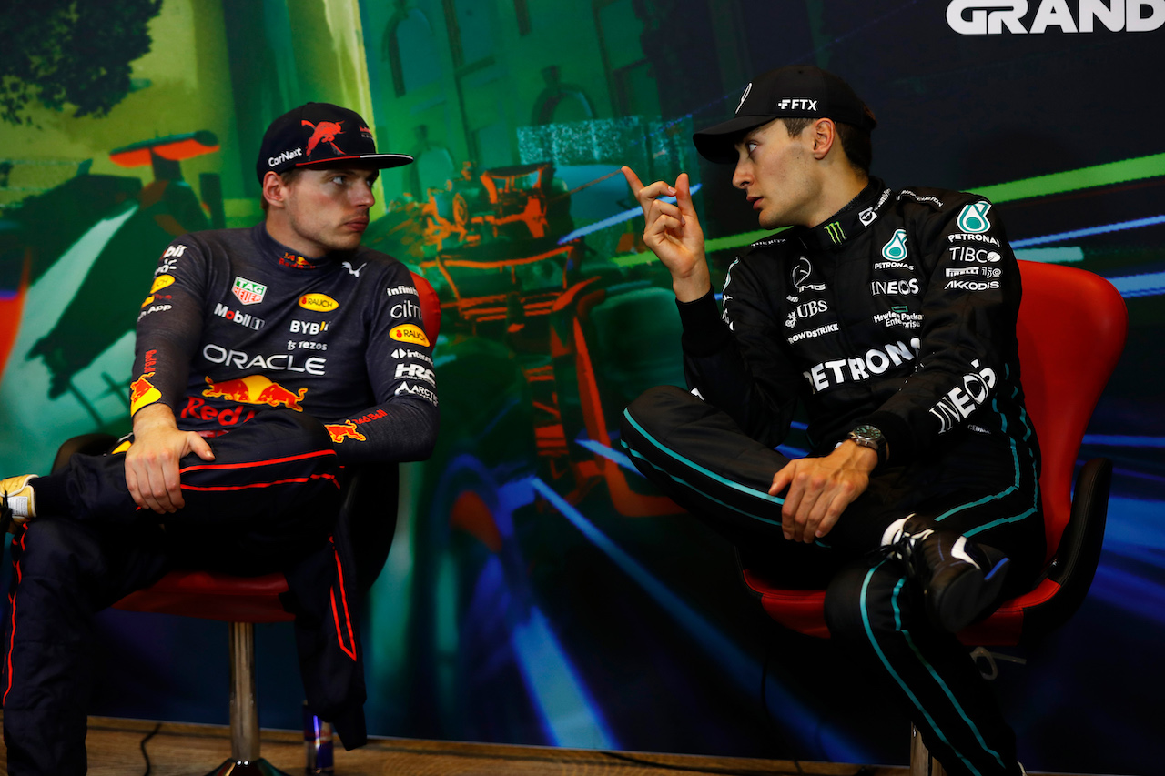 GP AZERBAIJAN, (L to R): Max Verstappen (NLD) Red Bull Racing e George Russell (GBR) Mercedes AMG F1 in the post race FIA Press Conference.
12.06.2022. Formula 1 World Championship, Rd 8, Azerbaijan Grand Prix, Baku Street Circuit, Azerbaijan, Gara Day.
- www.xpbimages.com, EMail: requests@xpbimages.com © Copyright: XPB Images