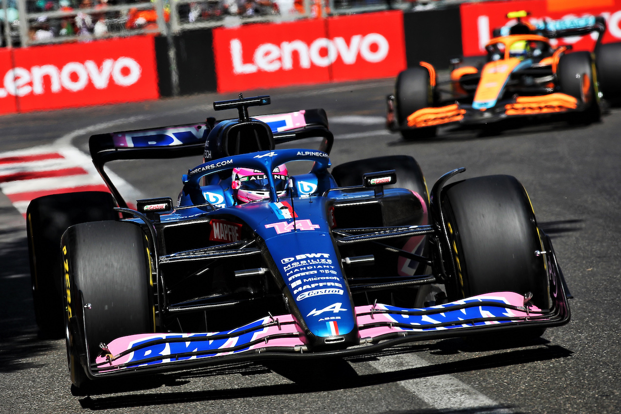 GP AZERBAIJAN, Fernando Alonso (ESP) Alpine F1 Team A522.
12.06.2022. Formula 1 World Championship, Rd 8, Azerbaijan Grand Prix, Baku Street Circuit, Azerbaijan, Gara Day.
 - www.xpbimages.com, EMail: requests@xpbimages.com © Copyright: Coates / XPB Images