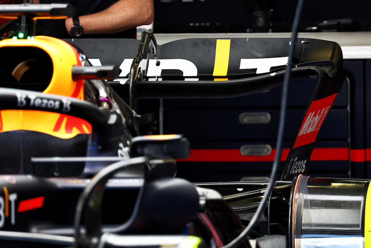GP AZERBAIJAN, Red Bull Racing RB18 rear wing.
09.06.2022. Formula 1 World Championship, Rd 8, Azerbaijan Grand Prix, Baku Street Circuit, Azerbaijan, Preparation Day.
- www.xpbimages.com, EMail: requests@xpbimages.com © Copyright: Batchelor / XPB Images
