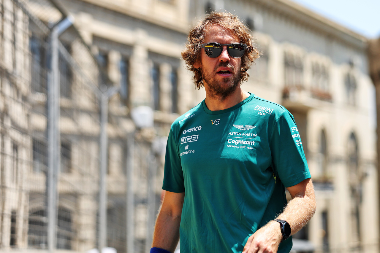 GP AZERBAIJAN, Sebastian Vettel (GER) Aston Martin F1 Team walks the circuit.
09.06.2022. Formula 1 World Championship, Rd 8, Azerbaijan Grand Prix, Baku Street Circuit, Azerbaijan, Preparation Day.
- www.xpbimages.com, EMail: requests@xpbimages.com © Copyright: Bearne / XPB Images