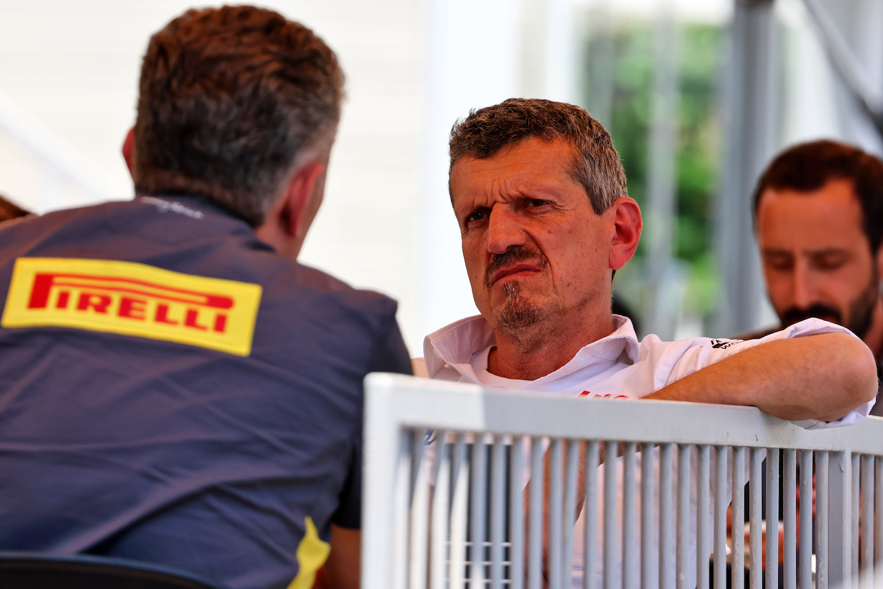 GP AZERBAIJAN, Guenther Steiner (ITA) Haas F1 Team Prinicipal.
09.06.2022. Formula 1 World Championship, Rd 8, Azerbaijan Grand Prix, Baku Street Circuit, Azerbaijan, Preparation Day.
- www.xpbimages.com, EMail: requests@xpbimages.com © Copyright: Batchelor / XPB Images