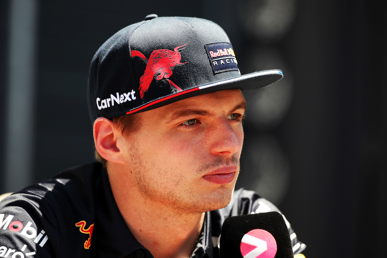 GP AZERBAIJAN, Max Verstappen (NLD) Red Bull Racing.
11.06.2022. Formula 1 World Championship, Rd 8, Azerbaijan Grand Prix, Baku Street Circuit, Azerbaijan, Qualifiche Day.
 - www.xpbimages.com, EMail: requests@xpbimages.com © Copyright: Coates / XPB Images