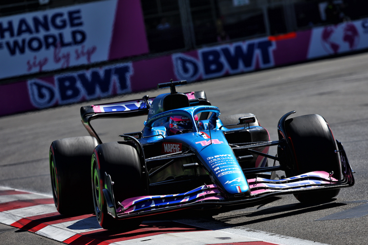 GP AZERBAIJAN, Fernando Alonso (ESP) Alpine F1 Team A522.
11.06.2022. Formula 1 World Championship, Rd 8, Azerbaijan Grand Prix, Baku Street Circuit, Azerbaijan, Qualifiche Day.
- www.xpbimages.com, EMail: requests@xpbimages.com © Copyright: Batchelor / XPB Images