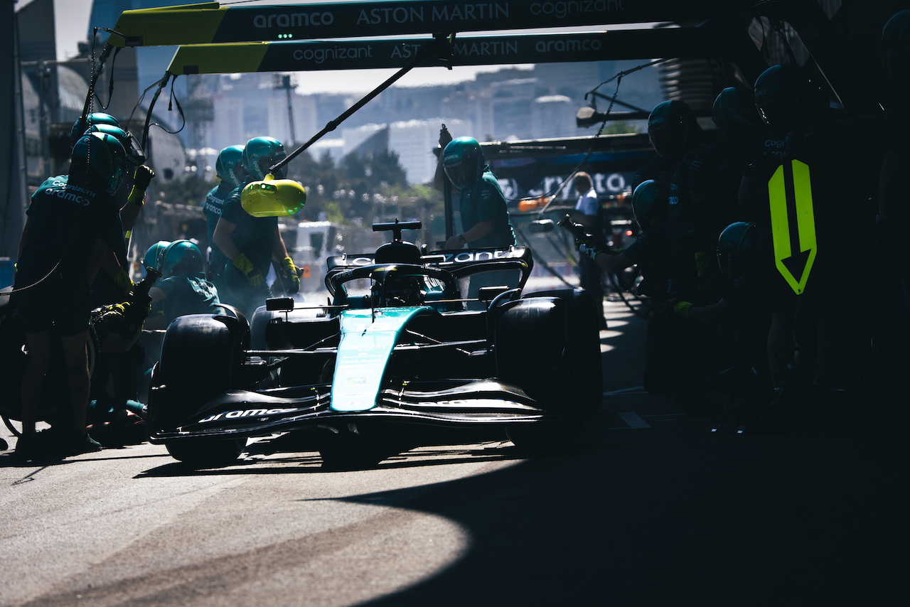 GP AZERBAIJAN, Lance Stroll (CDN) Aston Martin F1 Team AMR22.
11.06.2022. Formula 1 World Championship, Rd 8, Azerbaijan Grand Prix, Baku Street Circuit, Azerbaijan, Qualifiche Day.
- www.xpbimages.com, EMail: requests@xpbimages.com © Copyright: Bearne / XPB Images