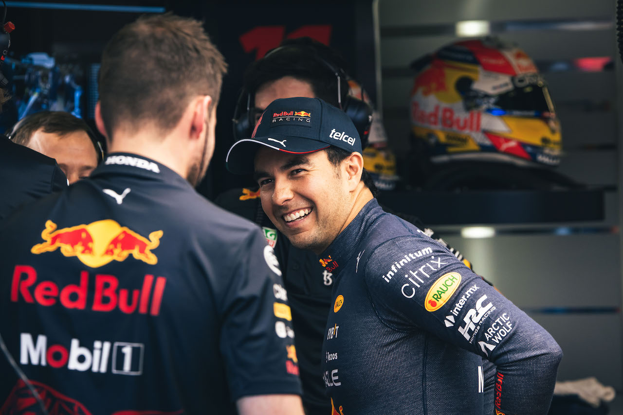 GP AZERBAIJAN, Sergio Perez (MEX) Red Bull Racing.
11.06.2022. Formula 1 World Championship, Rd 8, Azerbaijan Grand Prix, Baku Street Circuit, Azerbaijan, Qualifiche Day.
- www.xpbimages.com, EMail: requests@xpbimages.com © Copyright: Bearne / XPB Images