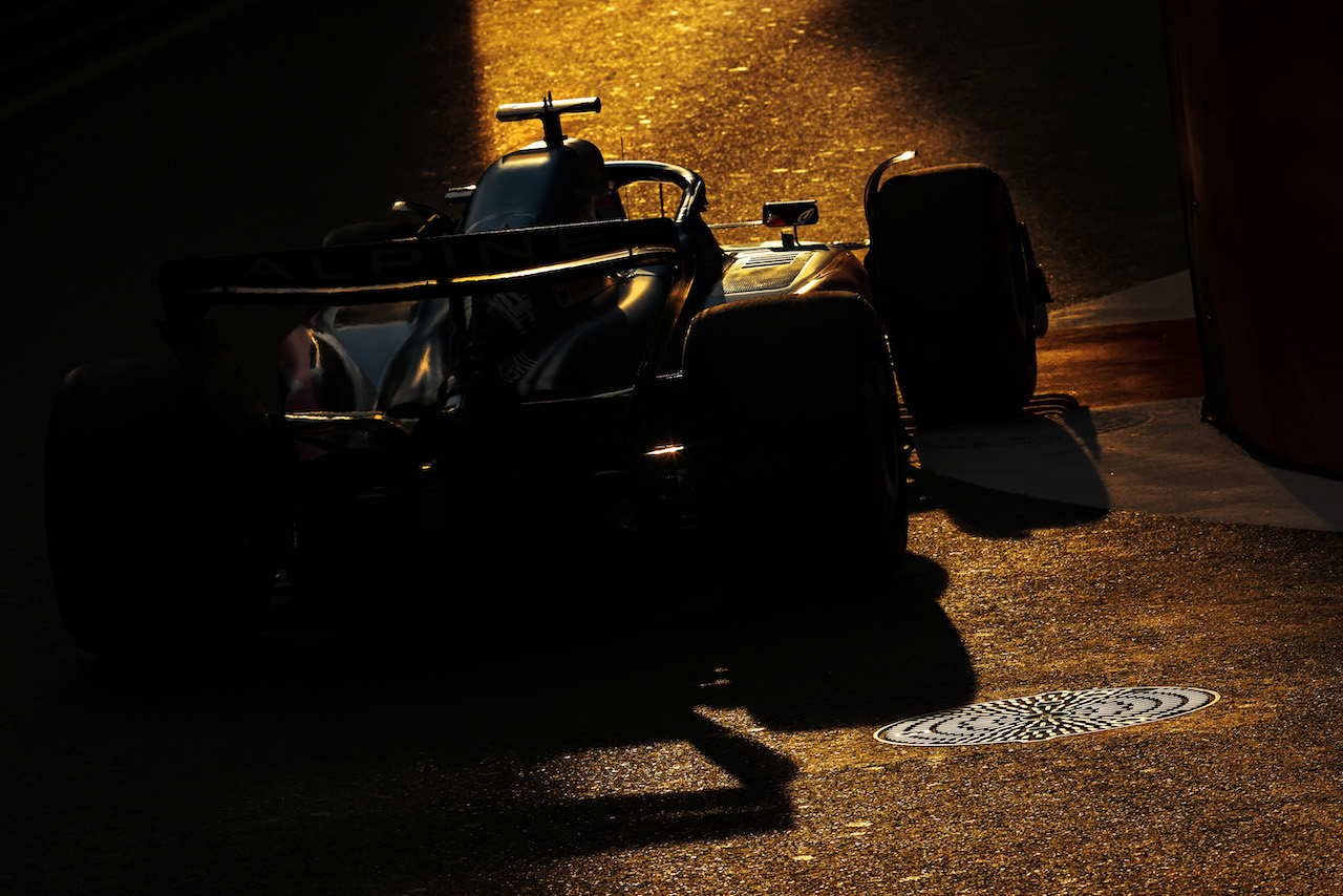 GP AZERBAIJAN, Fernando Alonso (ESP), Alpine F1 Team 
11.06.2022. Formula 1 World Championship, Rd 8, Azerbaijan Grand Prix, Baku Street Circuit, Azerbaijan, Qualifiche Day.
- www.xpbimages.com, EMail: requests@xpbimages.com ¬© Copyright: Charniaux / XPB Images