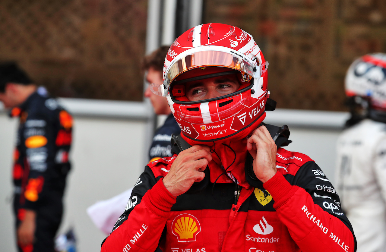 GP AZERBAIJAN, Pole sitter Charles Leclerc (MON) Ferrari in qualifying parc ferme.
11.06.2022. Formula 1 World Championship, Rd 8, Azerbaijan Grand Prix, Baku Street Circuit, Azerbaijan, Qualifiche Day.
 - www.xpbimages.com, EMail: requests@xpbimages.com © Copyright: Coates / XPB Images