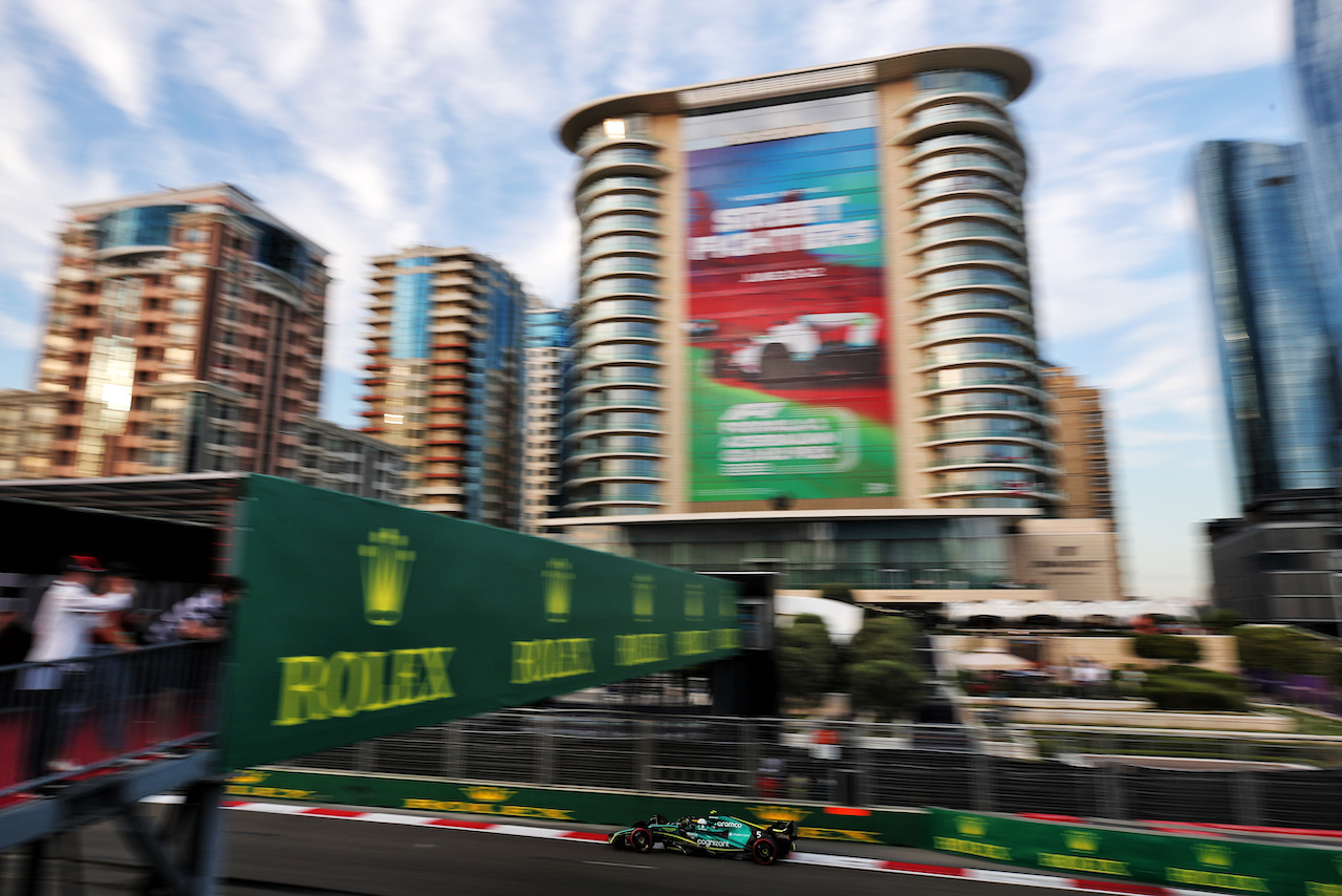 GP AZERBAIJAN, Sebastian Vettel (GER) Aston Martin F1 Team AMR22.
11.06.2022. Formula 1 World Championship, Rd 8, Azerbaijan Grand Prix, Baku Street Circuit, Azerbaijan, Qualifiche Day.
 - www.xpbimages.com, EMail: requests@xpbimages.com © Copyright: Coates / XPB Images