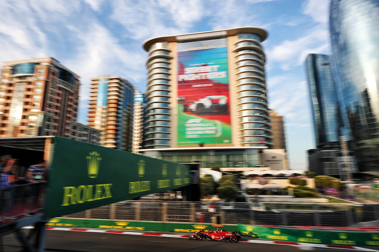 GP AZERBAIJAN, Carlos Sainz Jr (ESP) Ferrari F1-75.
11.06.2022. Formula 1 World Championship, Rd 8, Azerbaijan Grand Prix, Baku Street Circuit, Azerbaijan, Qualifiche Day.
 - www.xpbimages.com, EMail: requests@xpbimages.com © Copyright: Coates / XPB Images
