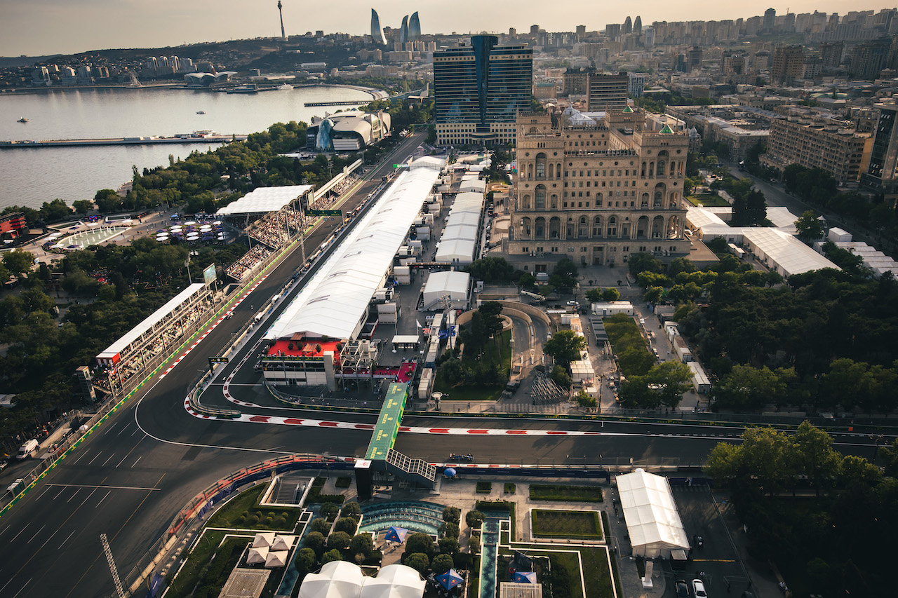 GP AZERBAIJAN, Alexander Albon (THA) Williams Racing FW44.
11.06.2022. Formula 1 World Championship, Rd 8, Azerbaijan Grand Prix, Baku Street Circuit, Azerbaijan, Qualifiche Day.
- www.xpbimages.com, EMail: requests@xpbimages.com © Copyright: Bearne / XPB Images