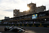 GP AZERBAIJAN, Lewis Hamilton (GBR) Mercedes AMG F1 W13.
11.06.2022. Formula 1 World Championship, Rd 8, Azerbaijan Grand Prix, Baku Street Circuit, Azerbaijan, Qualifiche Day.
 - www.xpbimages.com, EMail: requests@xpbimages.com © Copyright: Coates / XPB Images