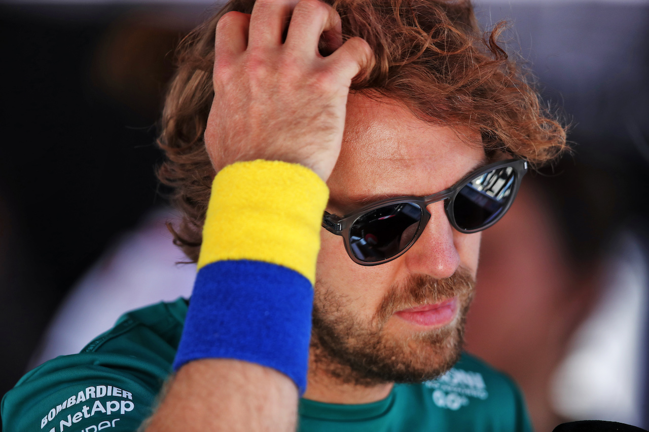 GP AZERBAIJAN, Sebastian Vettel (GER) Aston Martin F1 Team.
10.06.2022. Formula 1 World Championship, Rd 8, Azerbaijan Grand Prix, Baku Street Circuit, Azerbaijan, Practice Day.
 - www.xpbimages.com, EMail: requests@xpbimages.com © Copyright: Coates / XPB Images