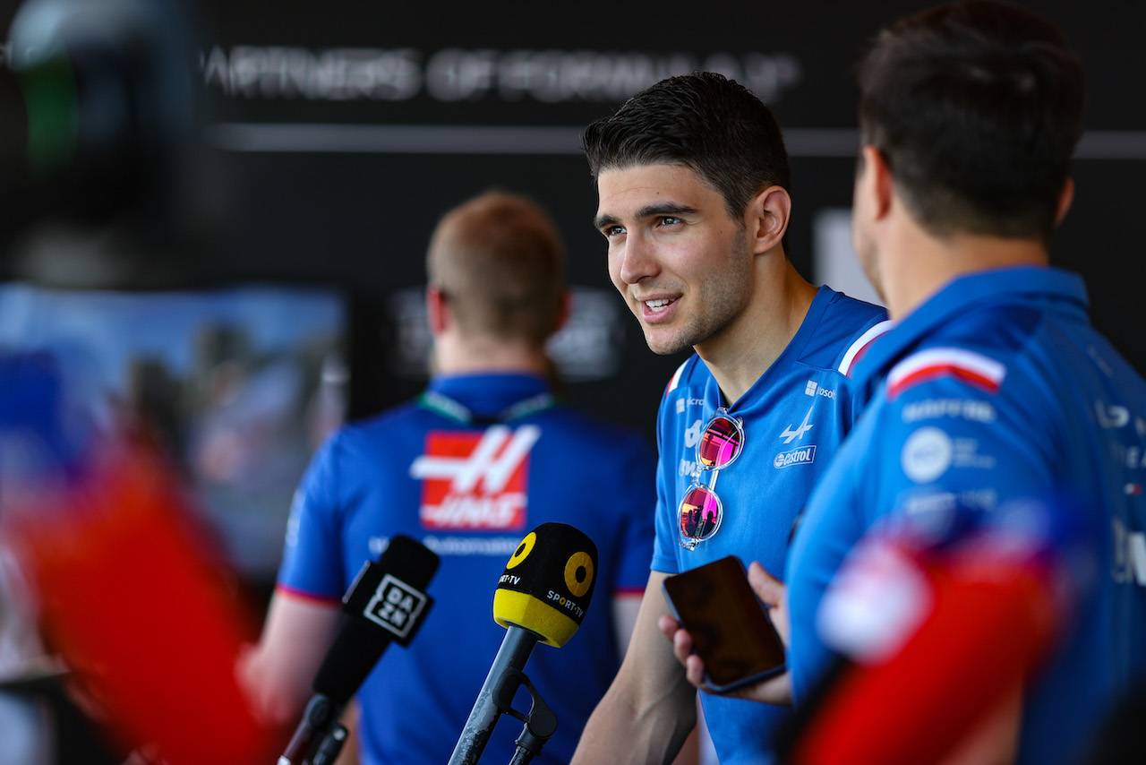 GP AZERBAIJAN, Esteban Ocon (FRA), Alpine F1 Team 
10.06.2022. Formula 1 World Championship, Rd 8, Azerbaijan Grand Prix, Baku Street Circuit, Azerbaijan, Practice Day.
- www.xpbimages.com, EMail: requests@xpbimages.com ¬© Copyright: Charniaux / XPB Images