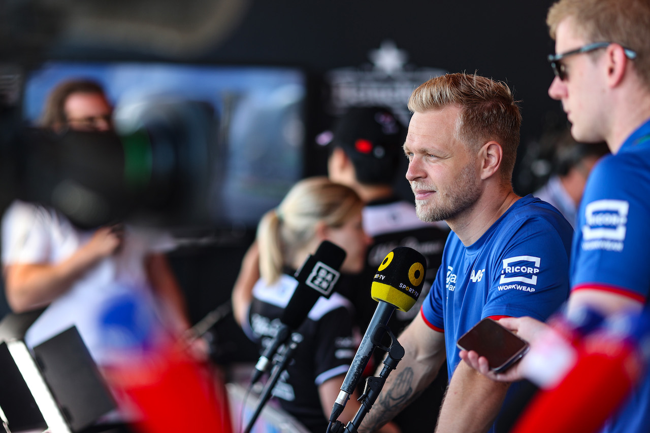 GP AZERBAIJAN, Kevin Magnussen (DEN) Haas F1 Team 
10.06.2022. Formula 1 World Championship, Rd 8, Azerbaijan Grand Prix, Baku Street Circuit, Azerbaijan, Practice Day.
- www.xpbimages.com, EMail: requests@xpbimages.com ¬© Copyright: Charniaux / XPB Images