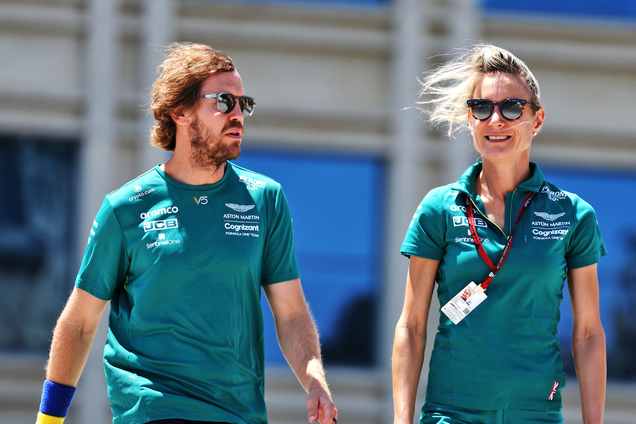 GP AZERBAIJAN, (L to R): Sebastian Vettel (GER) Aston Martin F1 Team with Britta Roeske (AUT) Aston Martin F1 Team Public Relations Manager.
10.06.2022. Formula 1 World Championship, Rd 8, Azerbaijan Grand Prix, Baku Street Circuit, Azerbaijan, Practice Day.
- www.xpbimages.com, EMail: requests@xpbimages.com © Copyright: Bearne / XPB Images