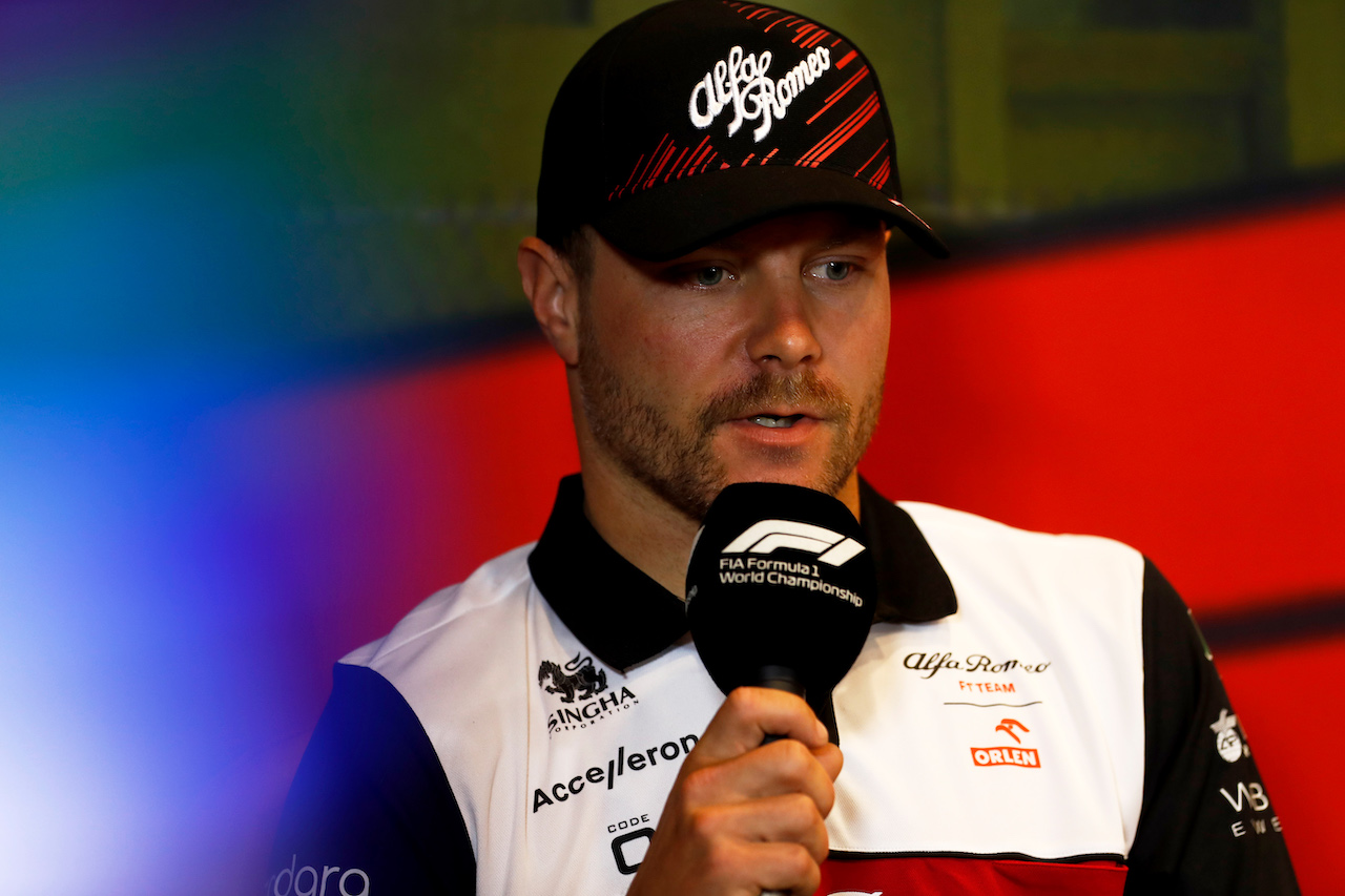 GP AZERBAIJAN, Valtteri Bottas (FIN) Alfa Romeo F1 Team in the FIA Press Conference.
10.06.2022. Formula 1 World Championship, Rd 8, Azerbaijan Grand Prix, Baku Street Circuit, Azerbaijan, Practice Day.
- www.xpbimages.com, EMail: requests@xpbimages.com © Copyright: XPB Images