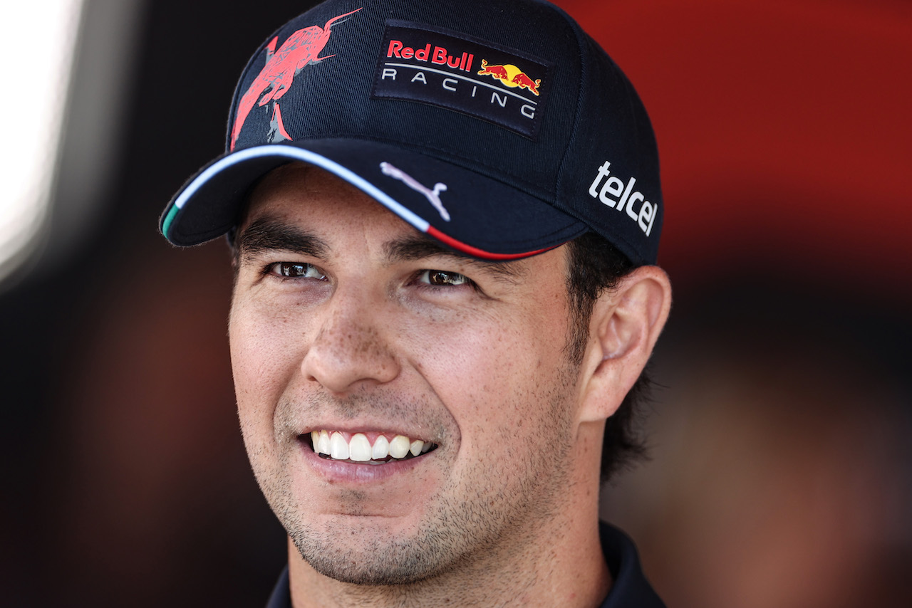GP AZERBAIJAN, Sergio Perez (MEX), Red Bull Racing 
10.06.2022. Formula 1 World Championship, Rd 8, Azerbaijan Grand Prix, Baku Street Circuit, Azerbaijan, Practice Day.
- www.xpbimages.com, EMail: requests@xpbimages.com © Copyright: Charniaux / XPB Images