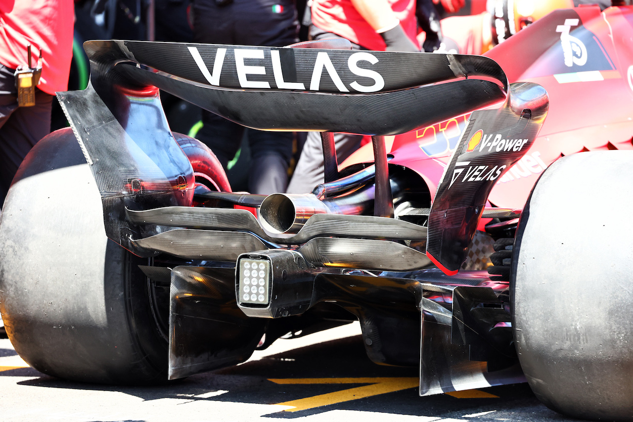 GP AZERBAIJAN, Ferrari F1-75 rear wing e diffuser.
10.06.2022. Formula 1 World Championship, Rd 8, Azerbaijan Grand Prix, Baku Street Circuit, Azerbaijan, Practice Day.
- www.xpbimages.com, EMail: requests@xpbimages.com © Copyright: Batchelor / XPB Images