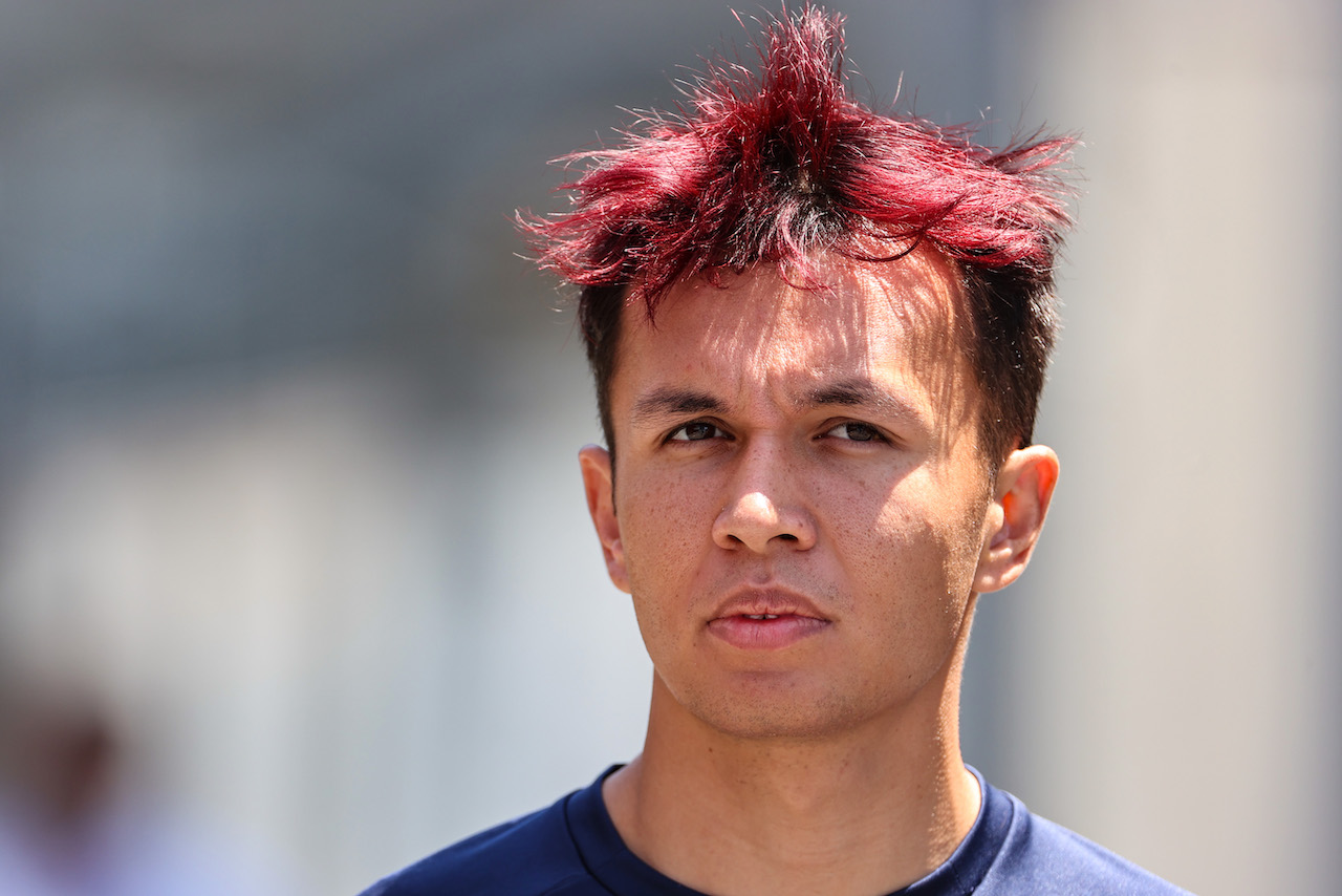 GP AZERBAIJAN, Alex Albon (THA), Williams F1 Team 
10.06.2022. Formula 1 World Championship, Rd 8, Azerbaijan Grand Prix, Baku Street Circuit, Azerbaijan, Practice Day.
- www.xpbimages.com, EMail: requests@xpbimages.com ¬© Copyright: Charniaux / XPB Images