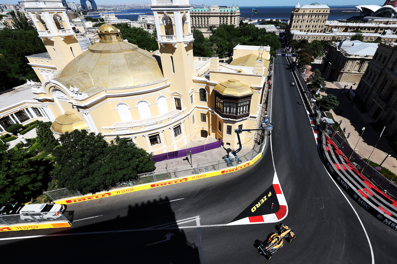 GP AZERBAIJAN, Lando Norris (GBR) McLaren MCL36.
10.06.2022. Formula 1 World Championship, Rd 8, Azerbaijan Grand Prix, Baku Street Circuit, Azerbaijan, Practice Day.
- www.xpbimages.com, EMail: requests@xpbimages.com © Copyright: Bearne / XPB Images