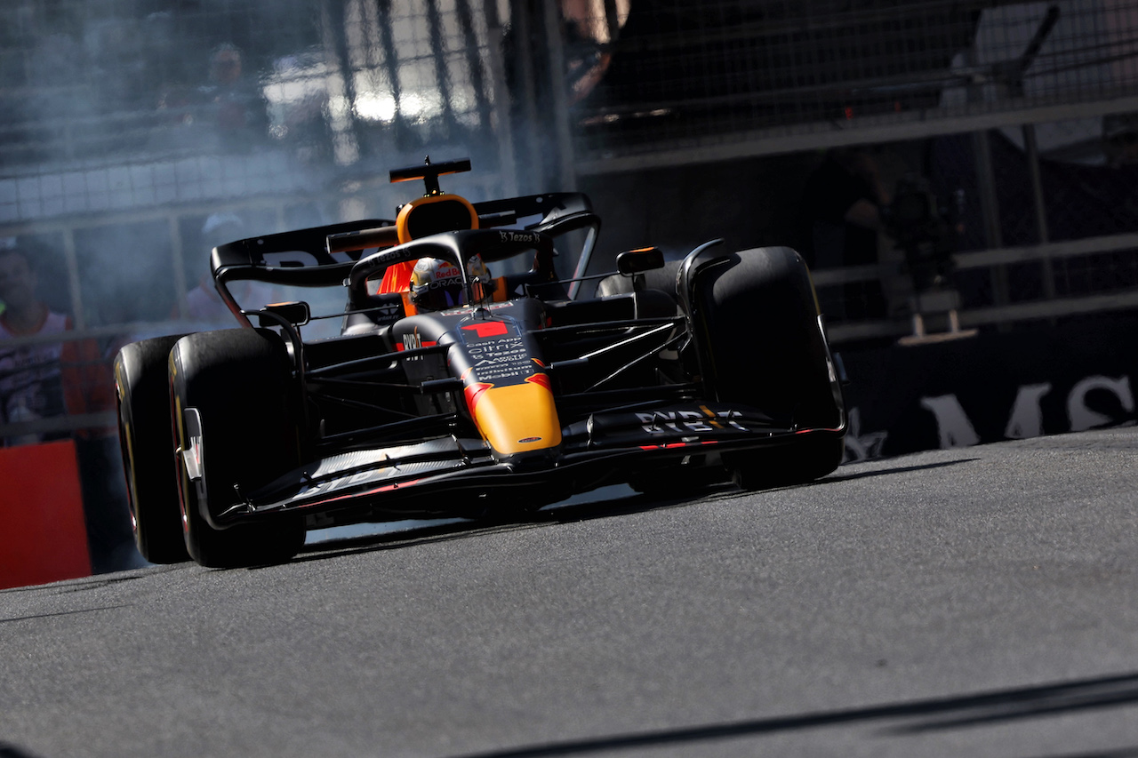 GP AZERBAIJAN, Max Verstappen (NLD) Red Bull Racing RB18.
10.06.2022. Formula 1 World Championship, Rd 8, Azerbaijan Grand Prix, Baku Street Circuit, Azerbaijan, Practice Day.
- www.xpbimages.com, EMail: requests@xpbimages.com © Copyright: Bearne / XPB Images