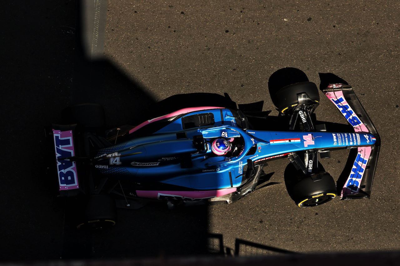 GP AZERBAIJAN, Fernando Alonso (ESP) Alpine F1 Team A522.
10.06.2022. Formula 1 World Championship, Rd 8, Azerbaijan Grand Prix, Baku Street Circuit, Azerbaijan, Practice Day.
- www.xpbimages.com, EMail: requests@xpbimages.com © Copyright: Bearne / XPB Images