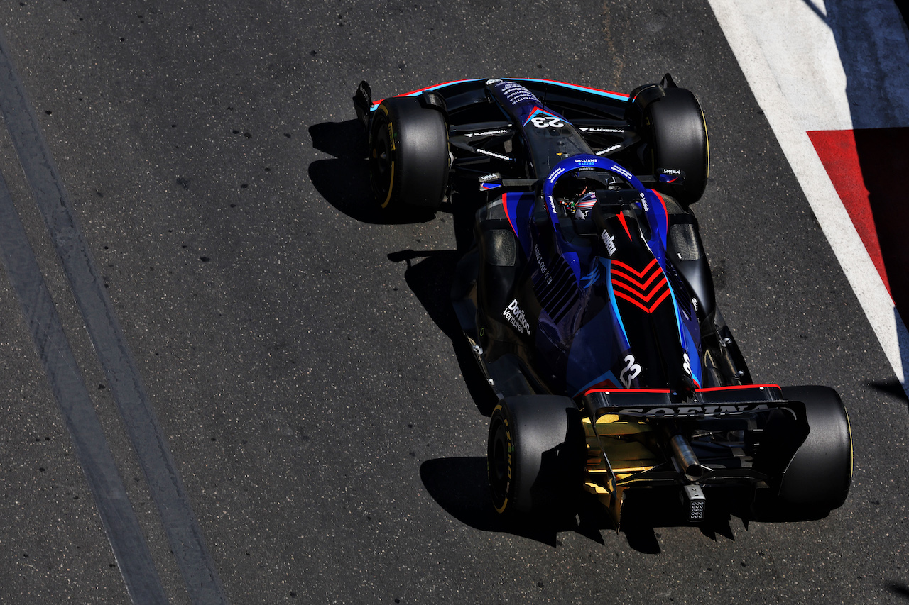 GP AZERBAIJAN, Alexander Albon (THA) Williams Racing FW44.
10.06.2022. Formula 1 World Championship, Rd 8, Azerbaijan Grand Prix, Baku Street Circuit, Azerbaijan, Practice Day.
- www.xpbimages.com, EMail: requests@xpbimages.com © Copyright: Bearne / XPB Images