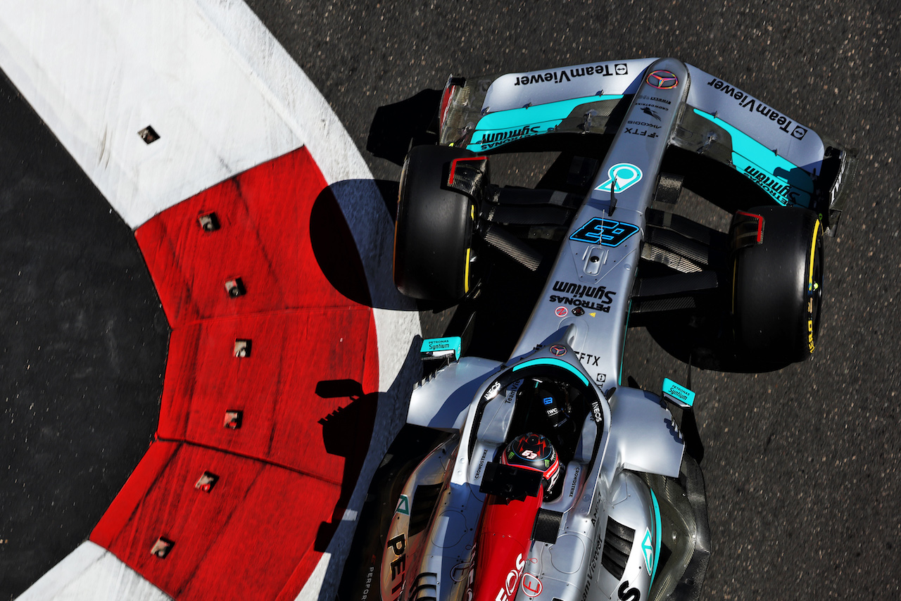 GP AZERBAIJAN, George Russell (GBR) Mercedes AMG F1 W13.
10.06.2022. Formula 1 World Championship, Rd 8, Azerbaijan Grand Prix, Baku Street Circuit, Azerbaijan, Practice Day.
- www.xpbimages.com, EMail: requests@xpbimages.com © Copyright: Bearne / XPB Images